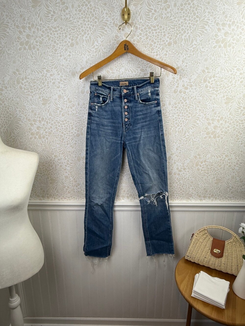 MOTHER Denim Distressed Pixie Dazzler Ankle Fray High Rise Jean - Size - 24